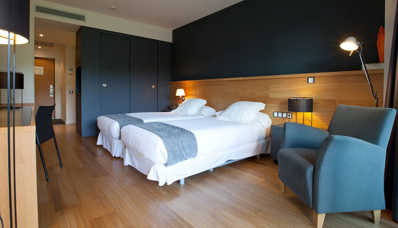 Món Sant Benet 4*