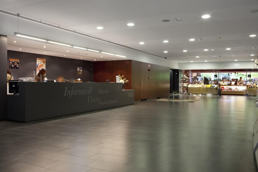 Mon Sant Benet Hotel 4*